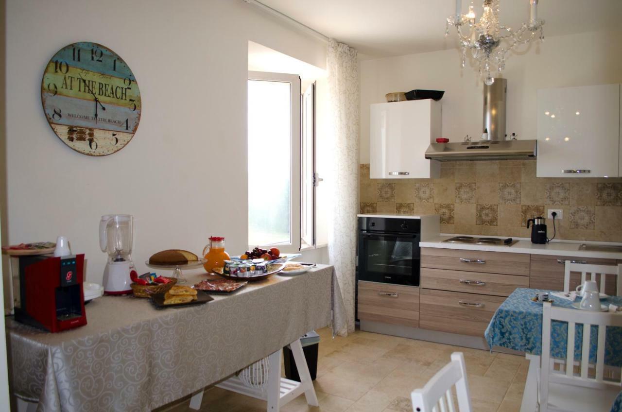 B&B Armonia Montecosaro  Buitenkant foto